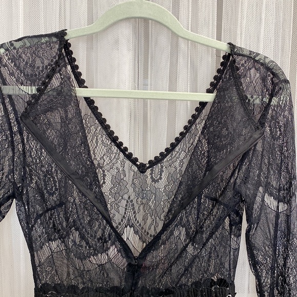 REDUCED!! NEW black lace teddy - Picture 12 of 16